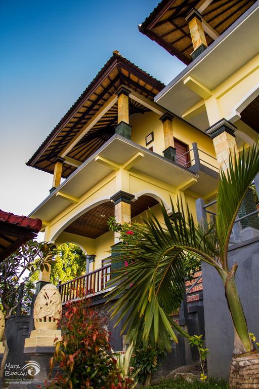 Beten Waru Bungalow And Restaurant آميدْ المظهر الخارجي الصورة