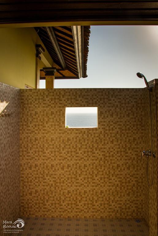 Beten Waru Bungalow And Restaurant آميدْ المظهر الخارجي الصورة